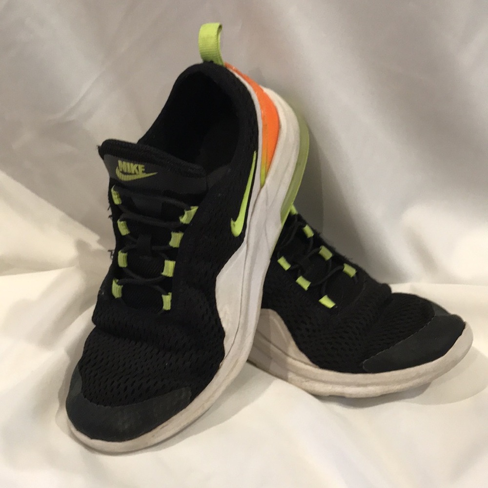 Nike Running Shoe 2.5Y